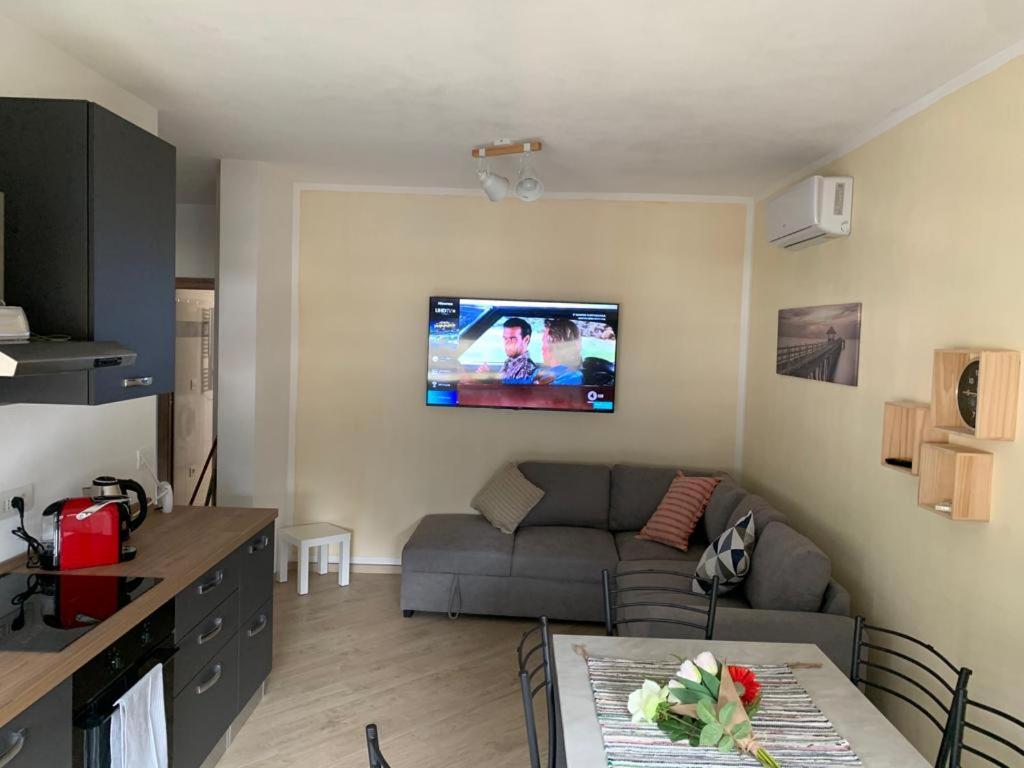 Apartament Alfiume B Tirano Zewnętrze zdjęcie